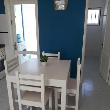 Aguazul Apartment *