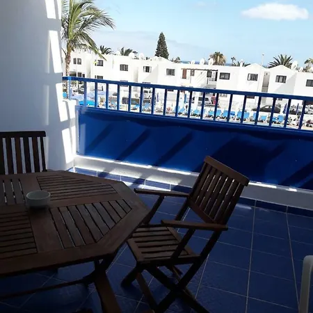Aguazul Apartment