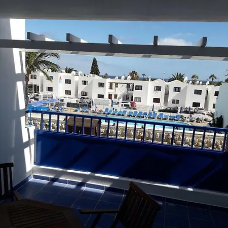 Aguazul Apartment *