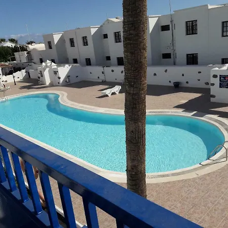 Aguazul Apartment